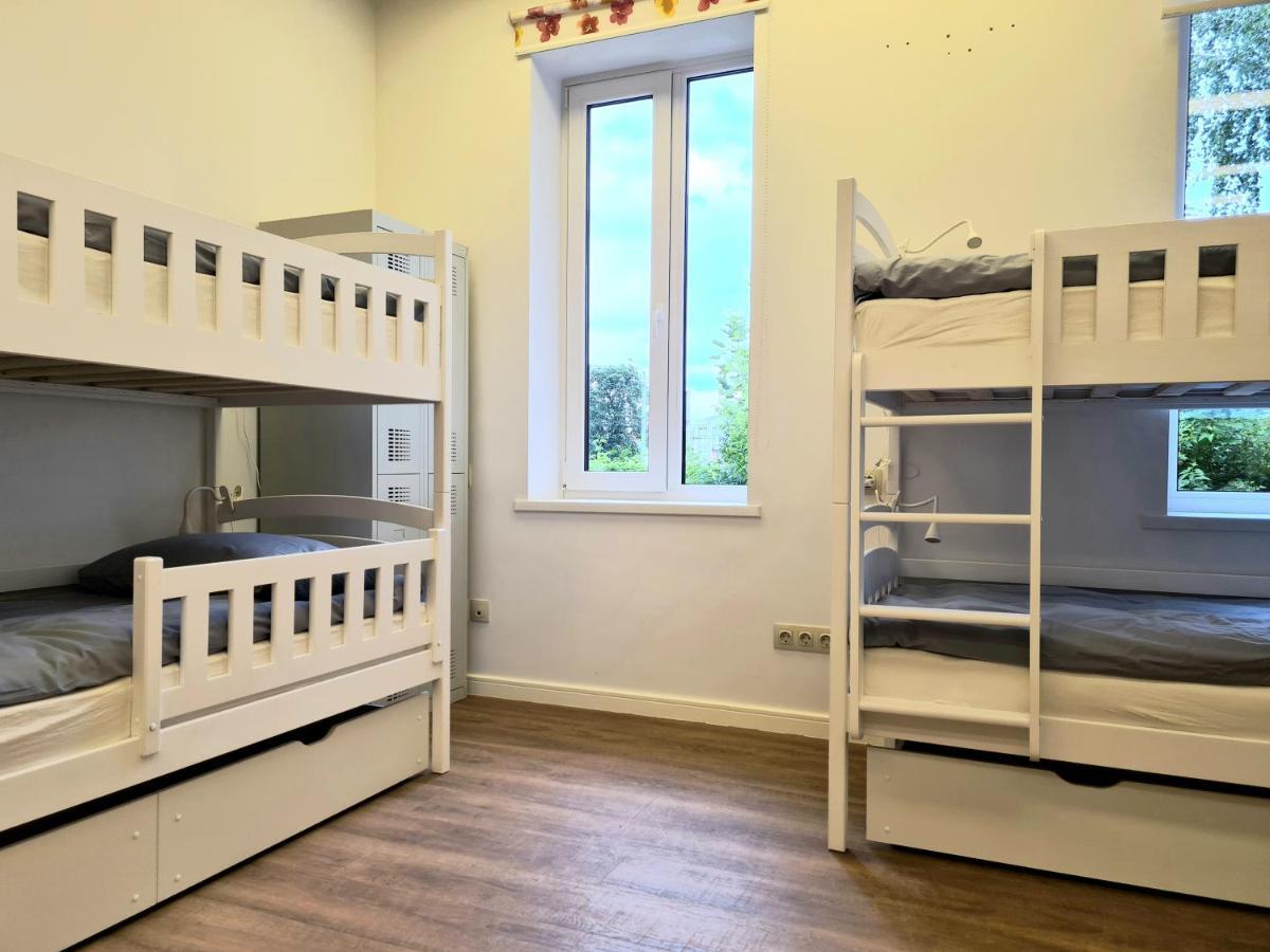 קובנה Railway Bed Hostel מראה חיצוני תמונה